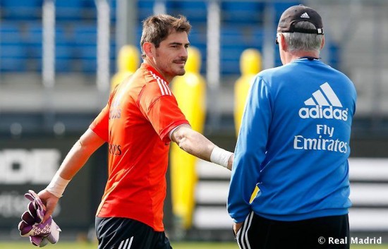 Iker Casillas podría llegar al Schalke 04 en enero