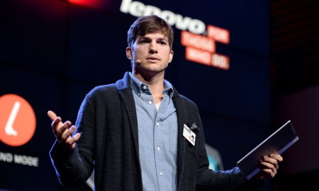 Lenovo nombra a Ashton Kutcher como su nuevo diseñador de productos