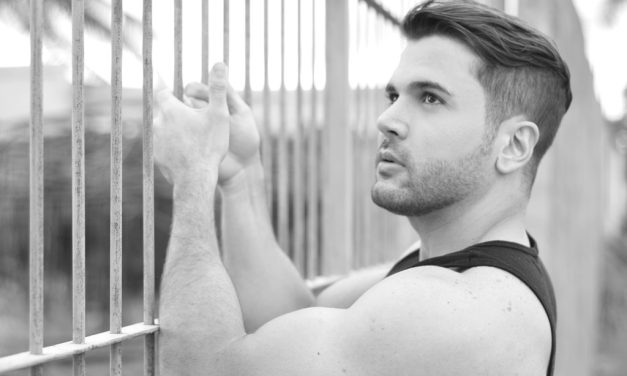 KAMAL ESTRENA ESTA SEMANA SU VIDEO DEL TEMA »POR QUE SERA»