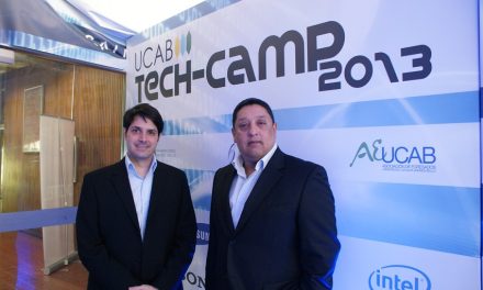 Intel abordó tema de últimas tendencias tecnológicas en el UCAB TECH CAMP 2013