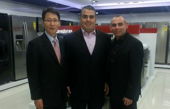 SAMSUNG ELECTRONICS INAUGURA NUEVA TIENDA EN MARACAY EN  ALIANZA CON SU CLIENTE CONSORCIO LUX