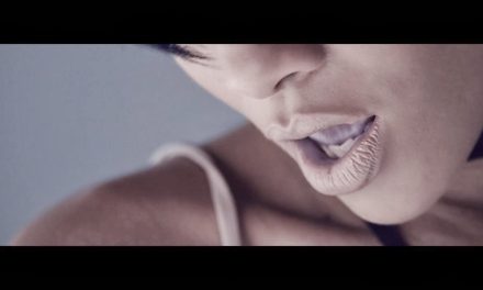 Rihanna estrenó vídeo de su single »What Now» (+Video)