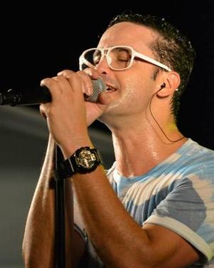Los Amigos Invisibles aplaude avances de nuevas bandas latinas