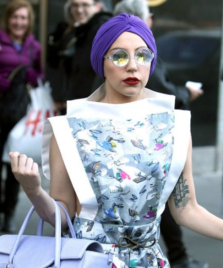 Lady Gaga confiesa que fuma marihuana para sentirse más joven