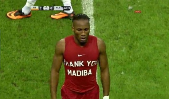Didier Drogba rinde homenaje a Nelson Mandela