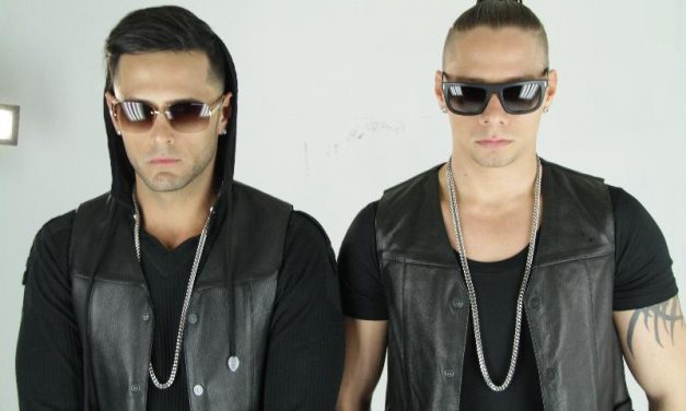KENT Y TONY EL MAXIMO DUO Dan Inicio a su gira Internacional por Norte América