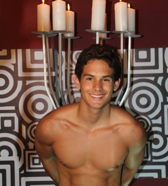 Ashley Gil Arana con nuevas metas para el 2014