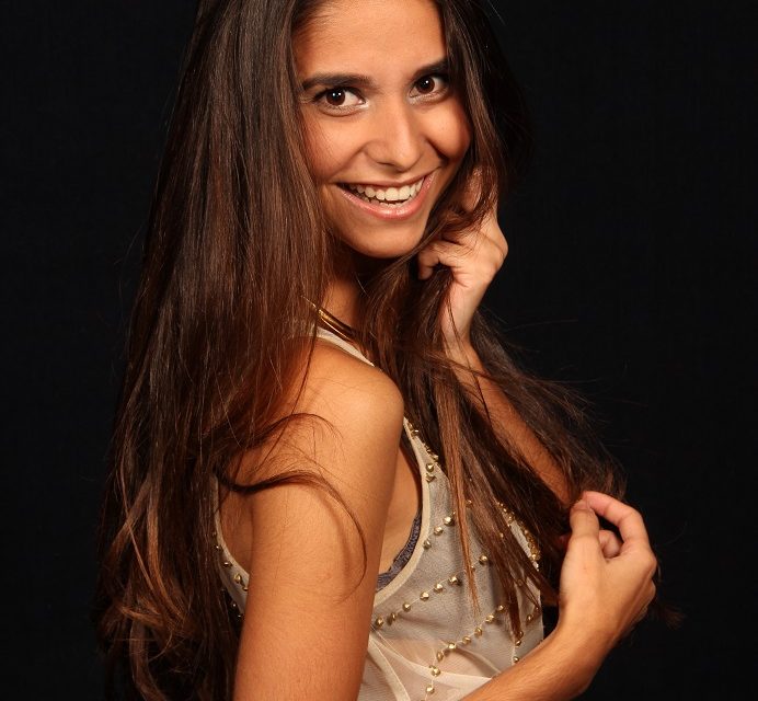 NICHOLE MOREU ES LA GANADORA DEL CONCURSO CHICA LOOK CYZONE 2014