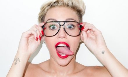 Miley Cyrus acapara los flashes de 2013 pese a la impresionante añada de rock