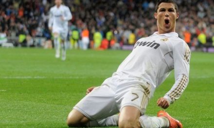 Cristiano Ronaldo mostrará el Balón de Oro en partido contra el Osasuna