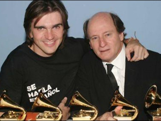 Juanes es catalogado como farsante por su exrepresentante