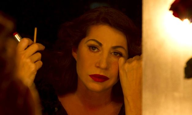 »Todo sobre Bette» de Camilla Carr Con Carlota Sosa, Una producción de Mimi Lazo, Dirección Luis Fernández