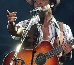 Bruno Mars advierte que ya no escribirá para otros cantantes