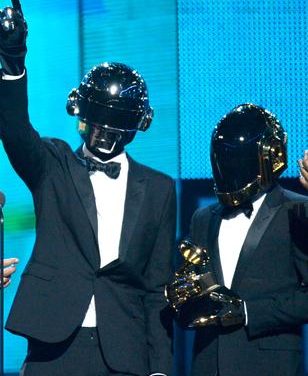 Daft Punk se llevó el Grammy a Mejor Grabación del Año por Get Lucky