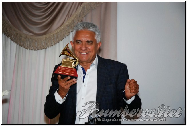 Reynaldo Armas celebró su Grammy Latino junto a los medios (+Fotos)