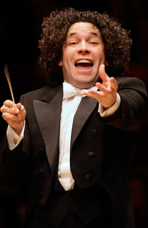 Gustavo Dudamel enfrenta críticas en Venezuela