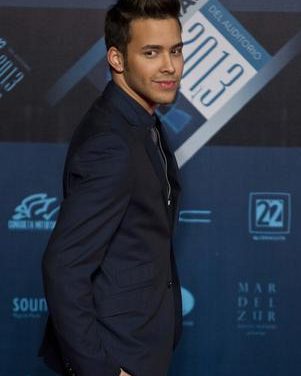 Prince Royce y Alejandro Sanz lideran Premios Lo Nuestro 2014