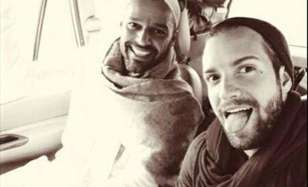 Pablo Alborán ignora los rumores de romance con Ricky Martin