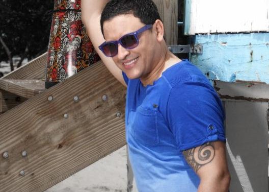 ELVIS CRESPO SE PREPARA PARA CALENTAR AMSTERDAM