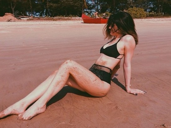 Kylie y Kendall Jenner encienden Instagram con estas sexys fotos en bikini