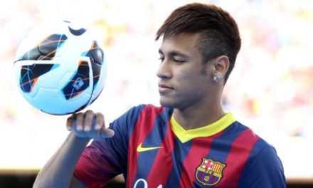 Neymar inició trabajos de recuperación para estar listo rumbo al Mundial Brasil 2014