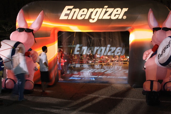 ENERGIZER NIGHT RACE ILUMINA A CARACAS… »Más energía, más kilómetros, más luz»