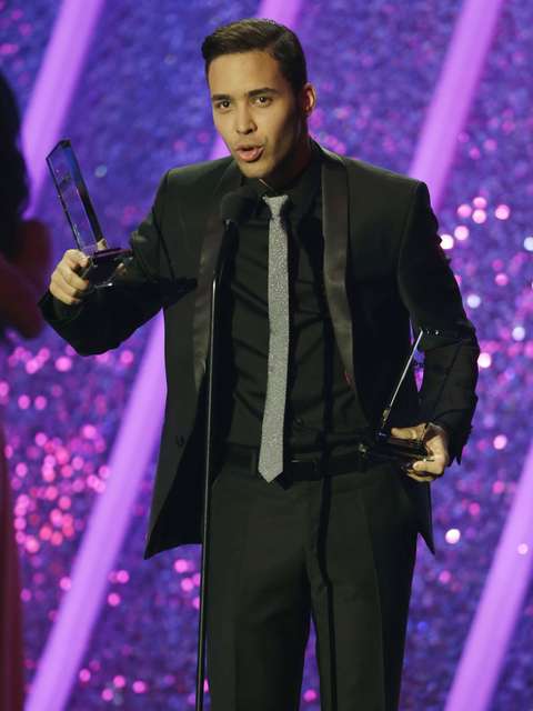 Lista completa de ganadores en premios Billboard Latinos 2014