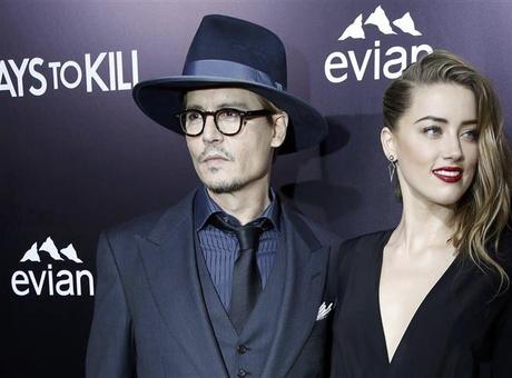Johnny Depp confirma compromiso con actriz Amber Heard