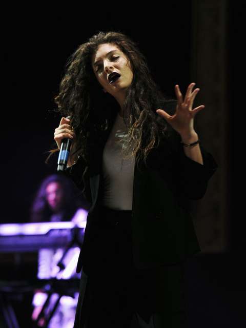 Lorde cancela conciertos en Australia por problema de salud