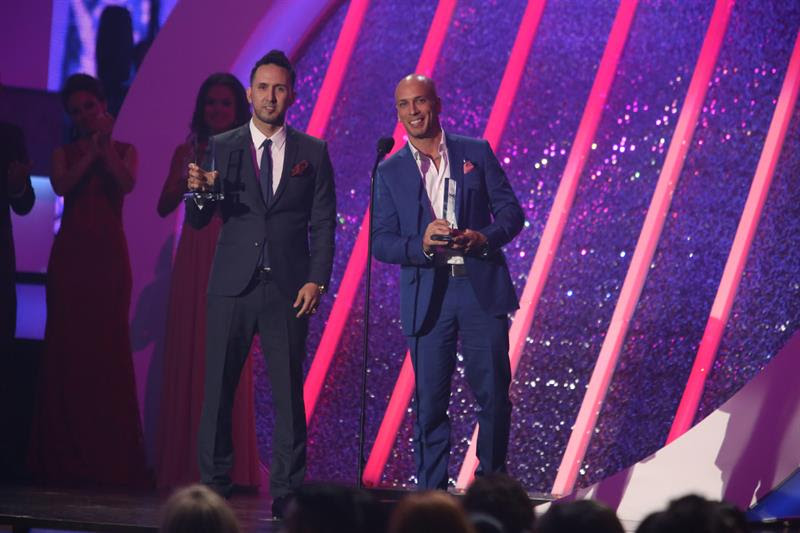 Alexis y Fido Premiados Durante los Premios Billboard 2014 y en la conferencia
