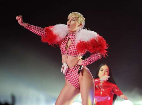 Cosas que otras artistas ya habían hecho antes y que ahora hace Miley Cyrus