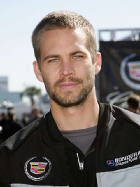 Demandan a Porsche por la muerte del actor Paul Walker