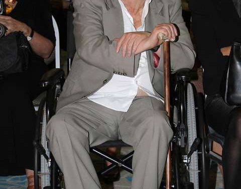 Roberto Gómez Bolaños (Chespirito) se encuentra muy delicado de salud