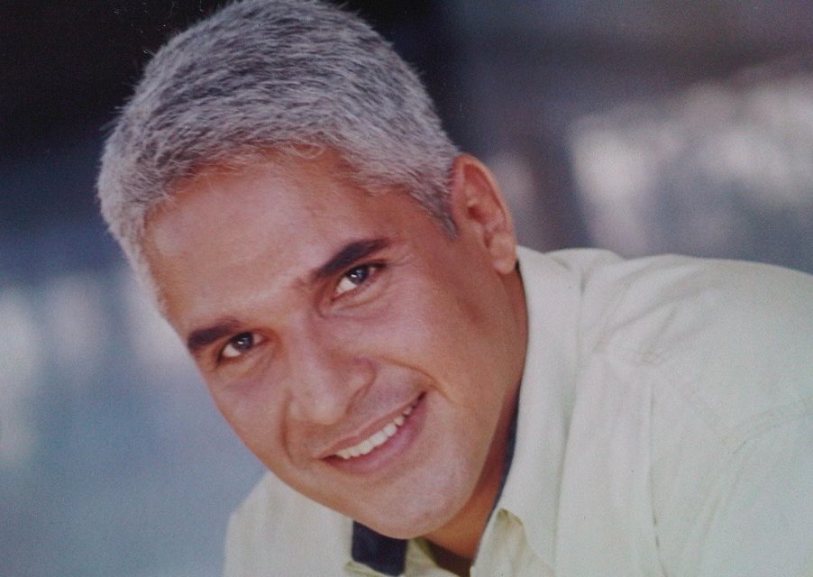 Jerry Viscuña interpreta tema para el Mundial – #MuerdeAqui por @diegokapeky