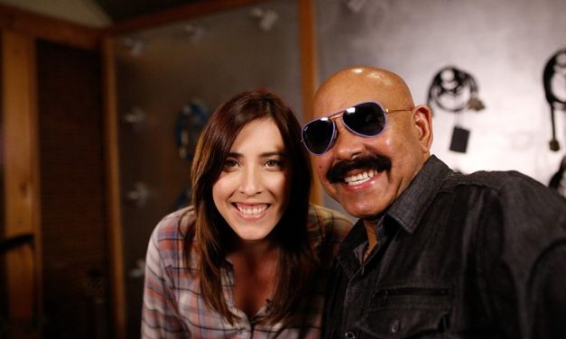 MARIANA VEGA Y  OSCAR D’ LEÓN CANTAN BACHATA