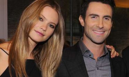 Adam Levine planea boda con la modelo Behati Prinsloo en Los Cabos