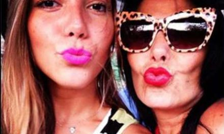 Alejandra Guzmán defiende a su hija Frida Sofía por fotos semidesnuda