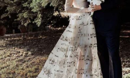 Eros Ramazzotti presume en Facebook foto de su boda con Marica Pellegrinelli