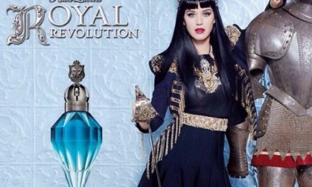 Katy Perry revela anuncio de su nuevo perfume Killer Queen (+Foto)