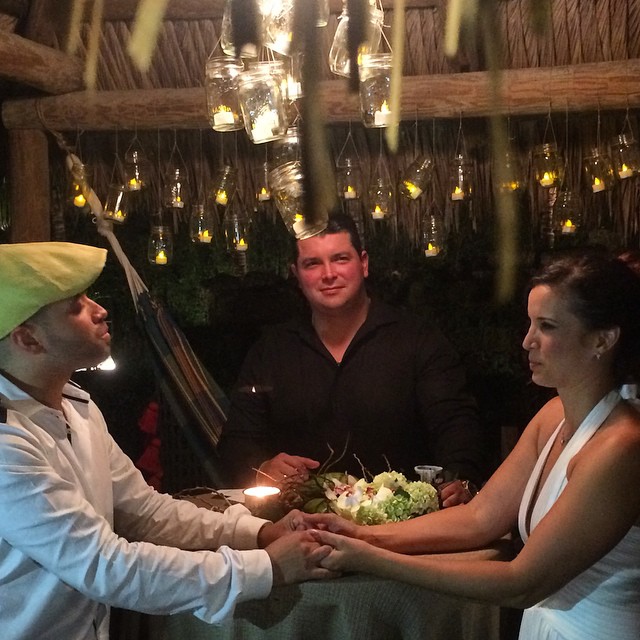 Nacho se casó en su fiesta de cumpleaños y lo celebró al son del cuatro, arpa y maracas (+Fotos)