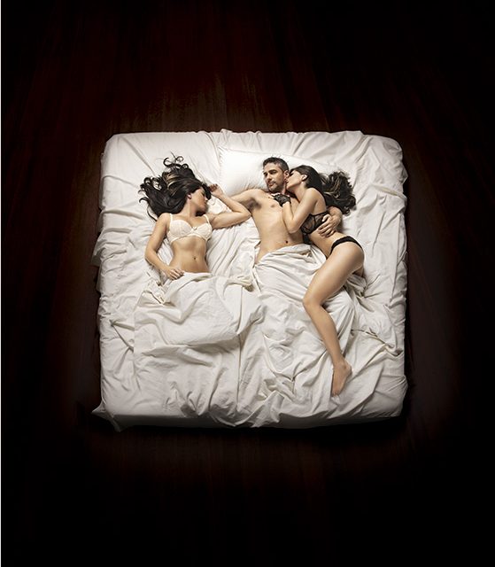 Estreno de »Dos Lunas» en FOX Life este viernes 29 de Agosto del 2014