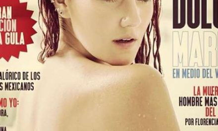 Dulce María luce provocativo topless en portada de revista