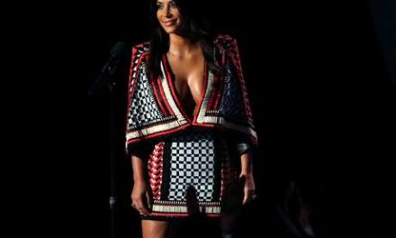 Kim Kardashian graba participación en serie ‘2 Broke Girls’
