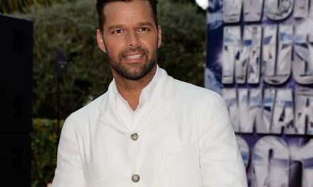 Ricky Martin abre escuela para niños pobres en Puerto Rico