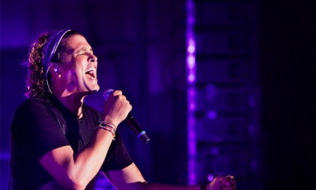 CARLOS VIVES SERÁ GALARDONADO AL PREMIO LEYENDA DEL HISPANIC HERITAGE FOUNDATION