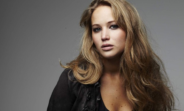 Apple y autoridades buscan hackers de Jennifer Lawrence