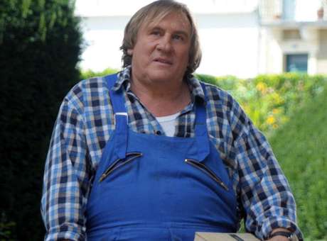 Gerard Depardieu asegura que bebe 14 botellas de vino al día