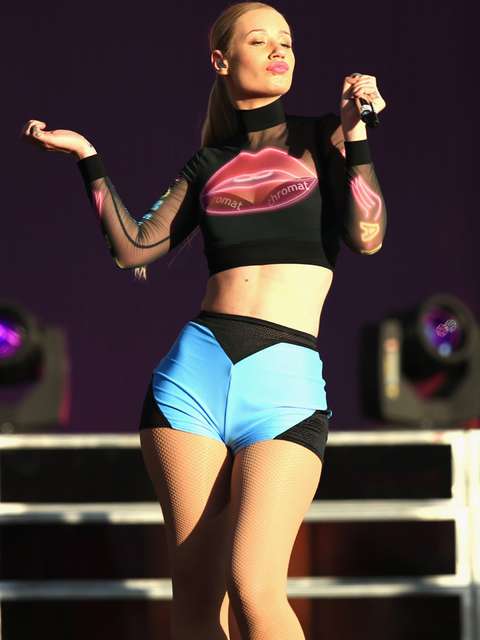 Sitio porno busca comprar video sexual de Iggy Azalea