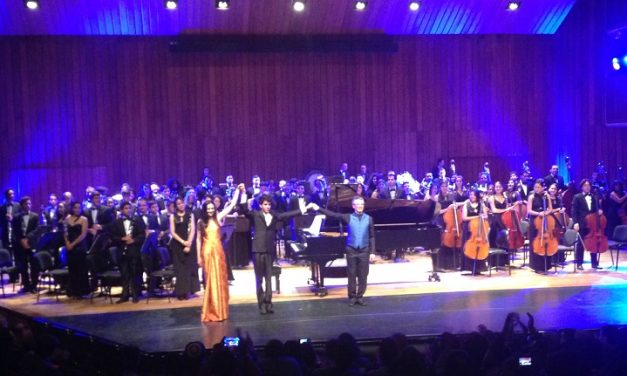Banda Sinfónica Juvenil Simón Bolívar es ovacionada en Bogotá