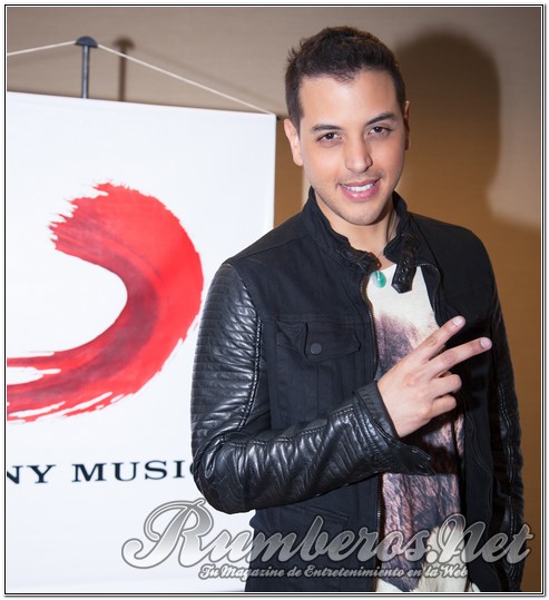 Victor Muñoz (@VictorMunozVzla) es la Nueva Estrella de Sony Music Venezuela (+Fotos)